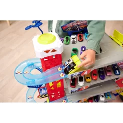 Majorette Super Chase Center -Berühmter Spielzeug Geschäft 36002689 7 2 3467452068465