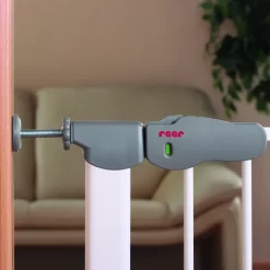 Reer 46302 Tür- Und Treppenschutzklemmgitter I-Gate Auto-Close, Automatisch Schließend, Aus Metall -Berühmter Spielzeug Geschäft 90090157 16 4013283463024